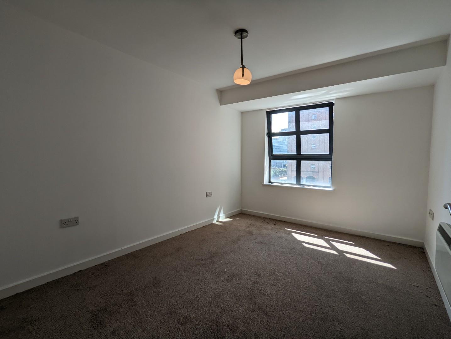 Flat Ducie Street in Manchester