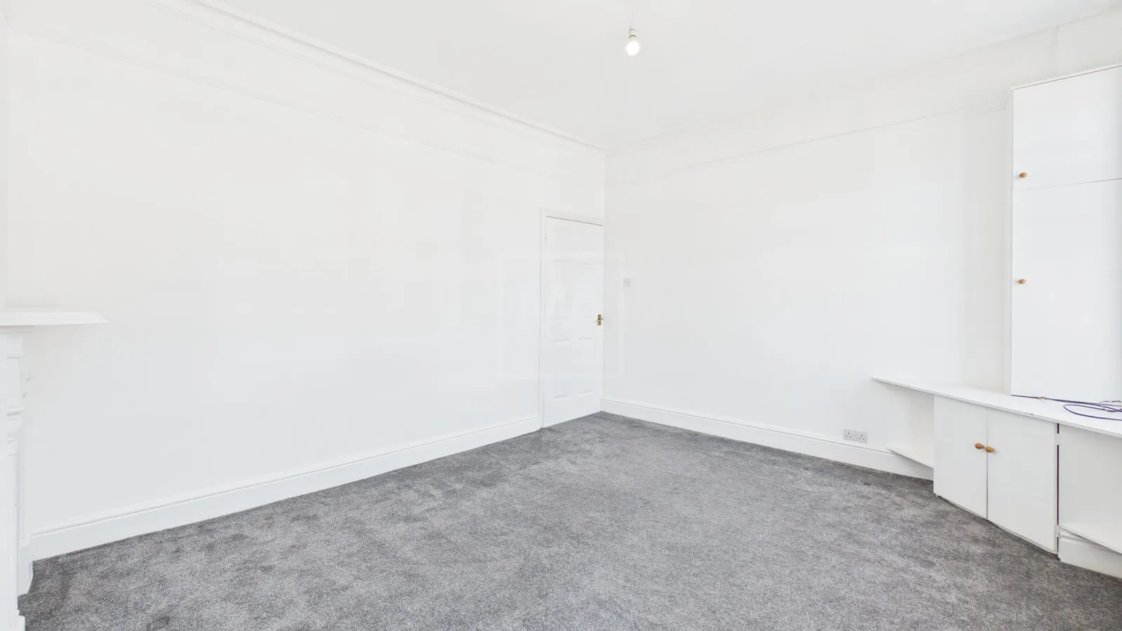 Flat London Road in Stockton Heath