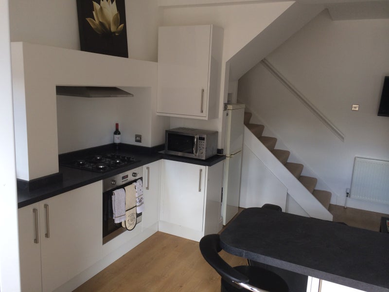 Room Ewell House Grove in Epsom and Ewell
