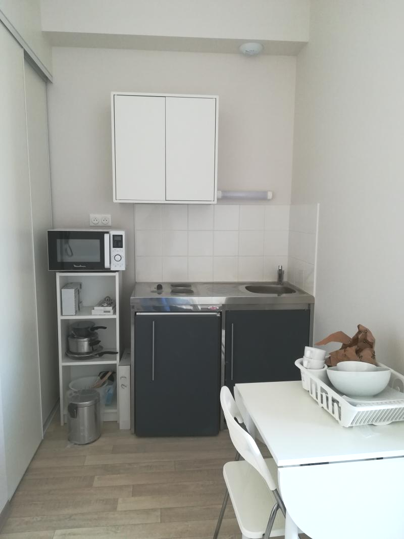 Chambre Rue Walter Poupot à Bordeaux