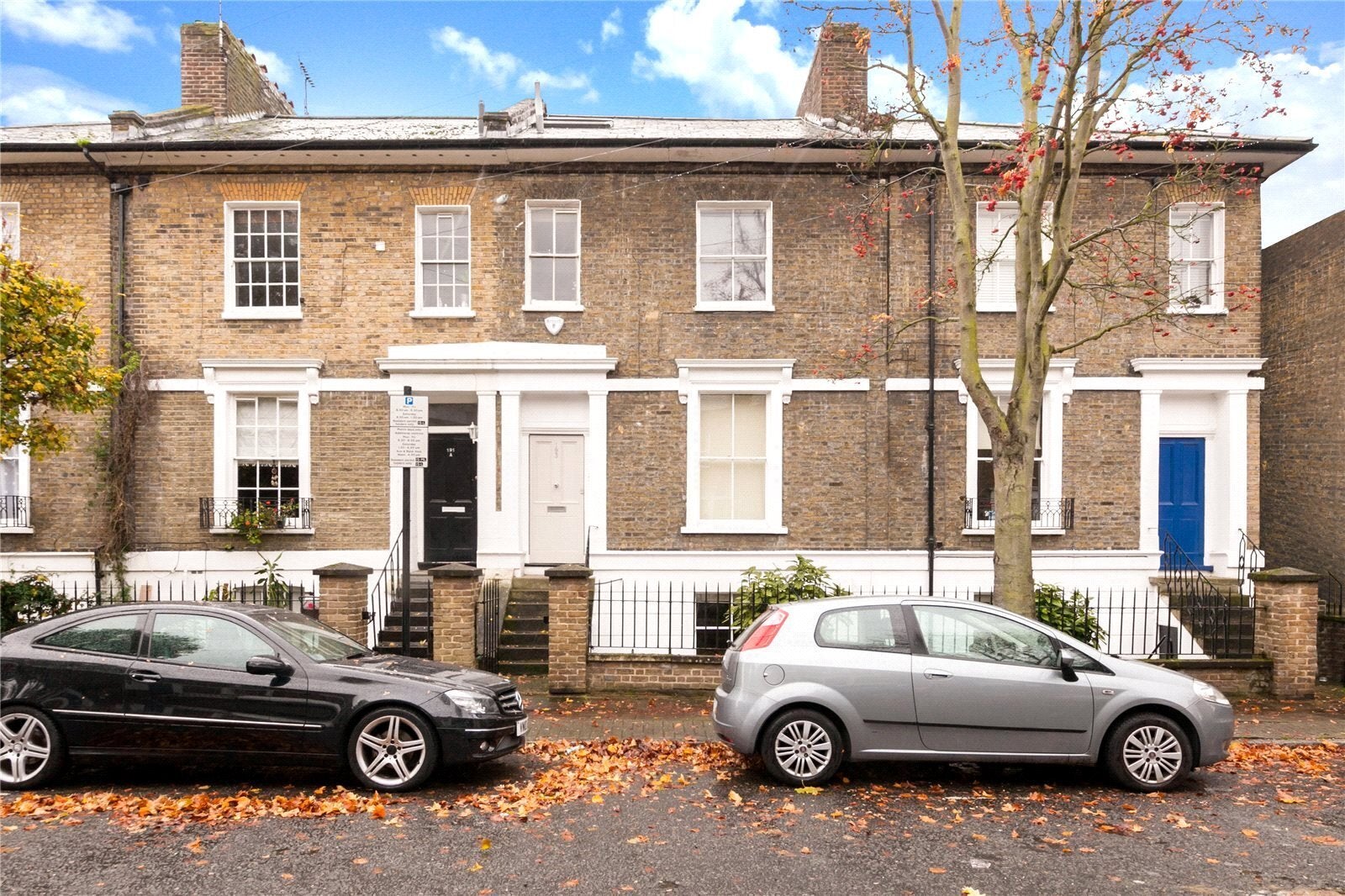 Flat Downham Road in Greater London