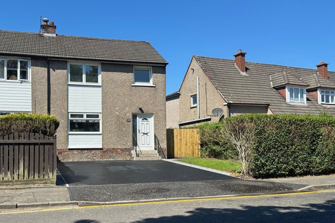 House Newdyke Road in Kirkintilloch