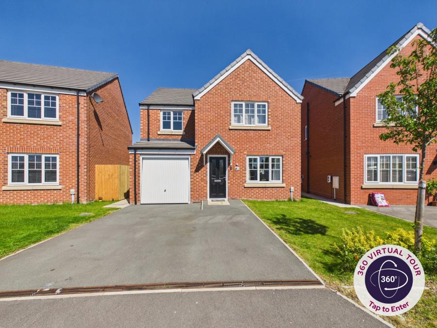 House Stringer Avenue in Sandbach