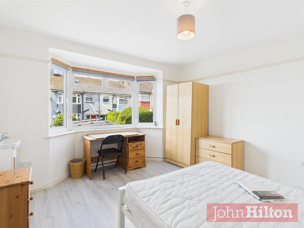 Flat Baden Road in Brighton