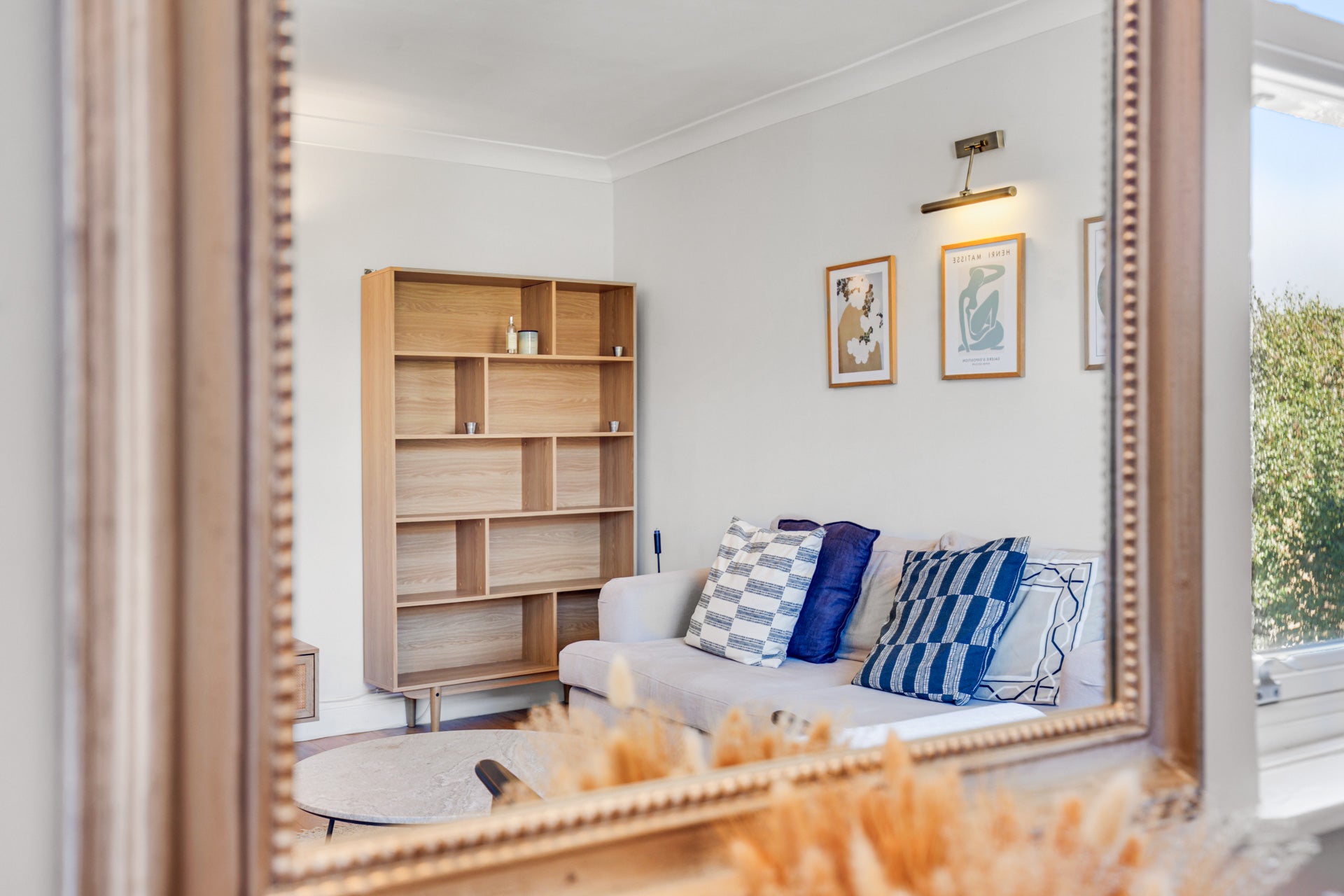 Flat Adolphus Road in Greater London