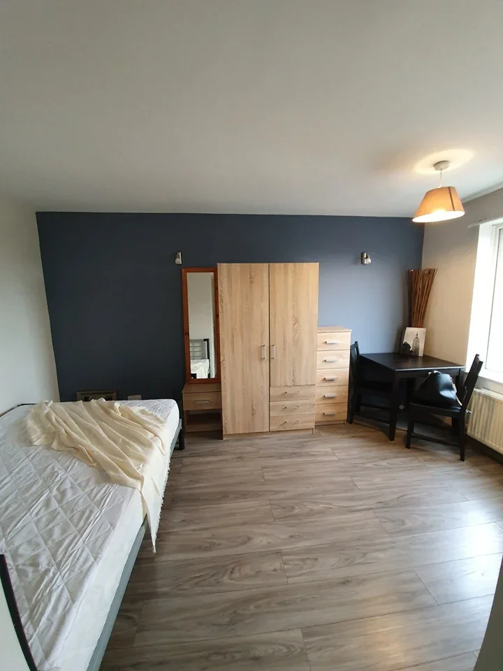 Room Castledine Gardens in Sheffield