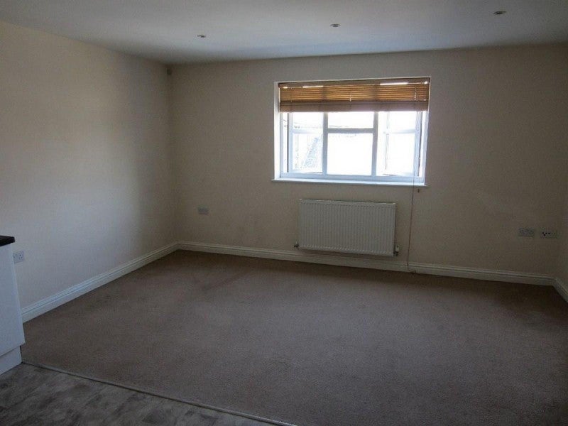 Flat Fitzwilliam Street in Peterborough
