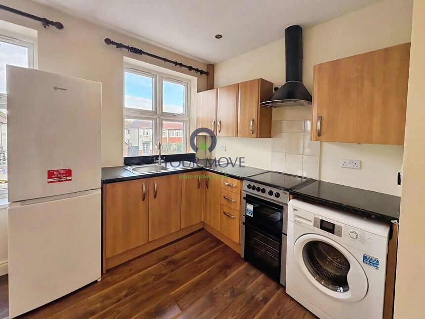 Flat Croydon Road in Greater London