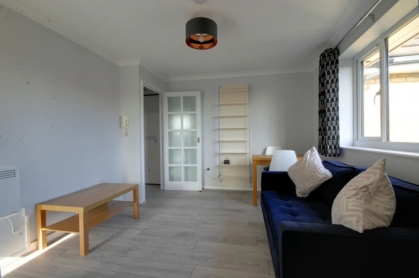 Flat Jack Clow Road in Greater London
