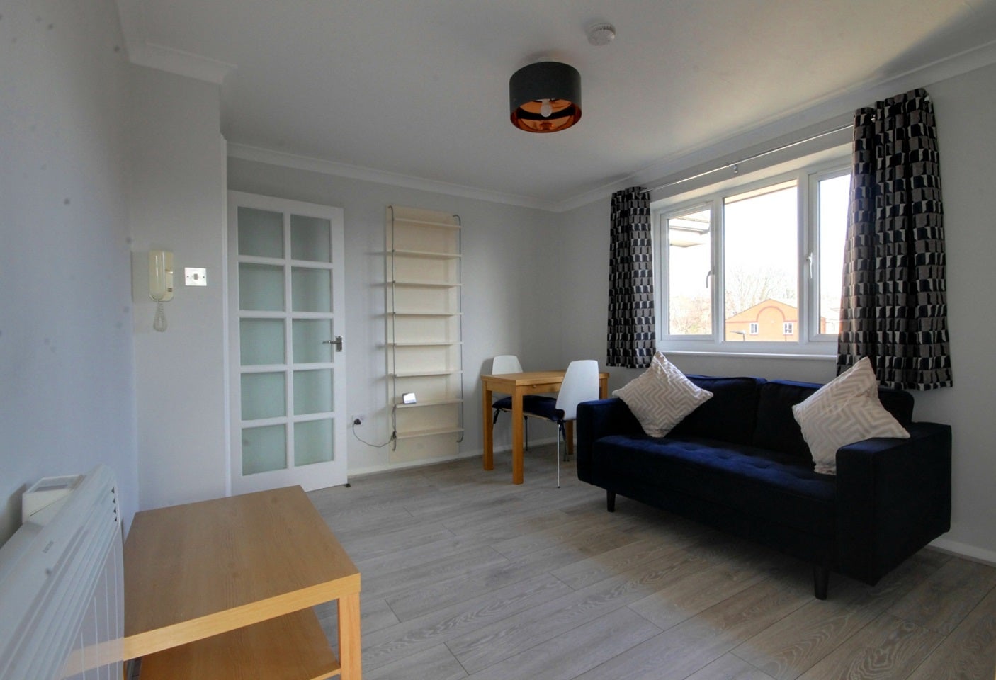 Flat Jack Clow Road in Greater London