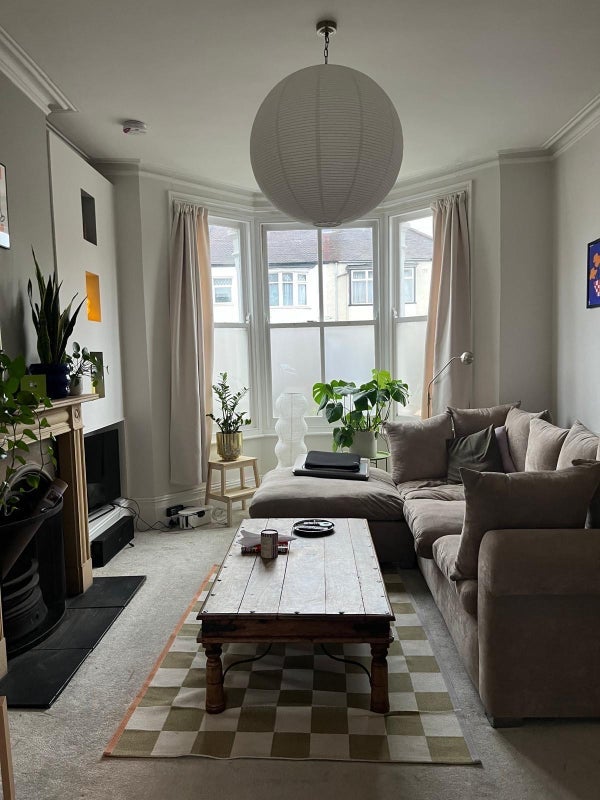 Room Beechcroft Road in Greater London