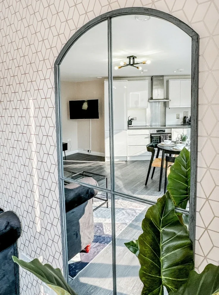 Flat Blackwall Lane in Greater London