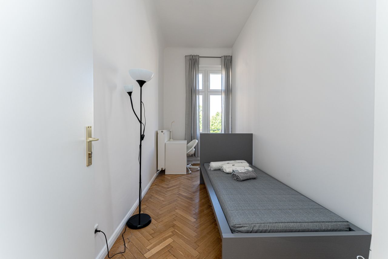 Zimmer Biebricher Straße in Berlin