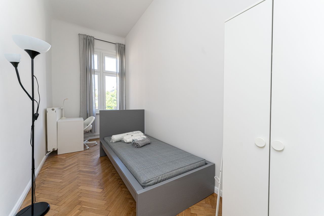 Zimmer Biebricher Straße in Berlin