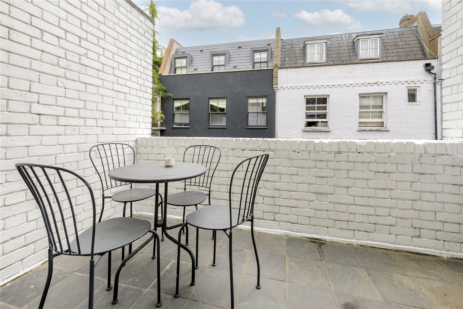 House Ruston Mews in Greater London