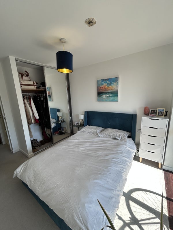 Flat Upper North Street in Greater London