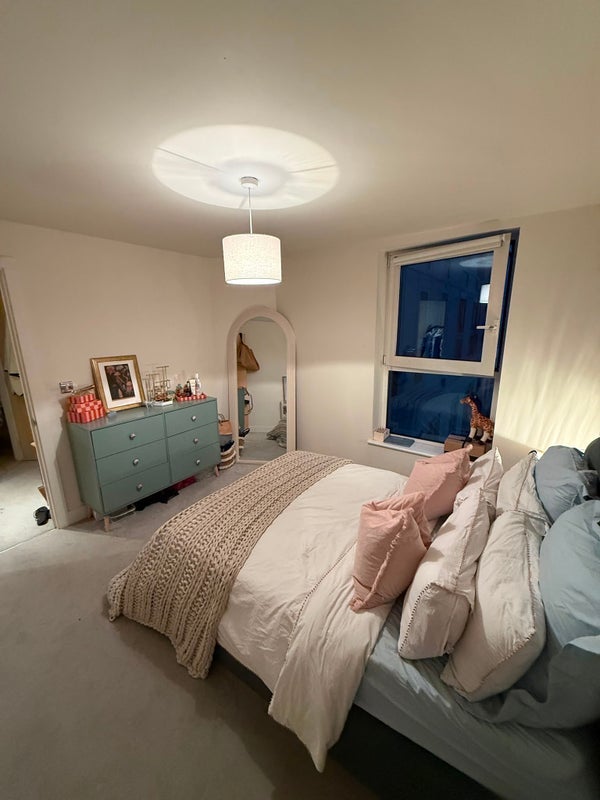 Room Townmead Road in Greater London