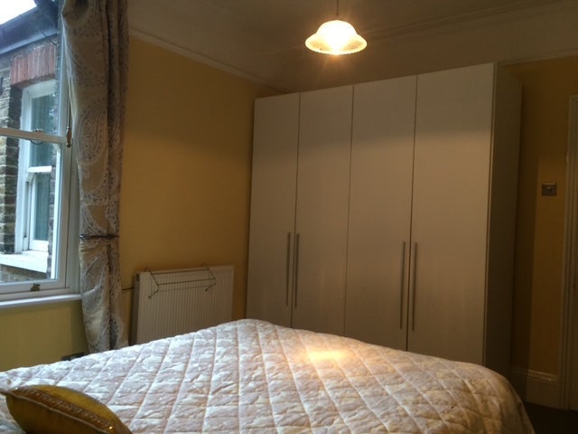 Room Southfield Road in Greater London