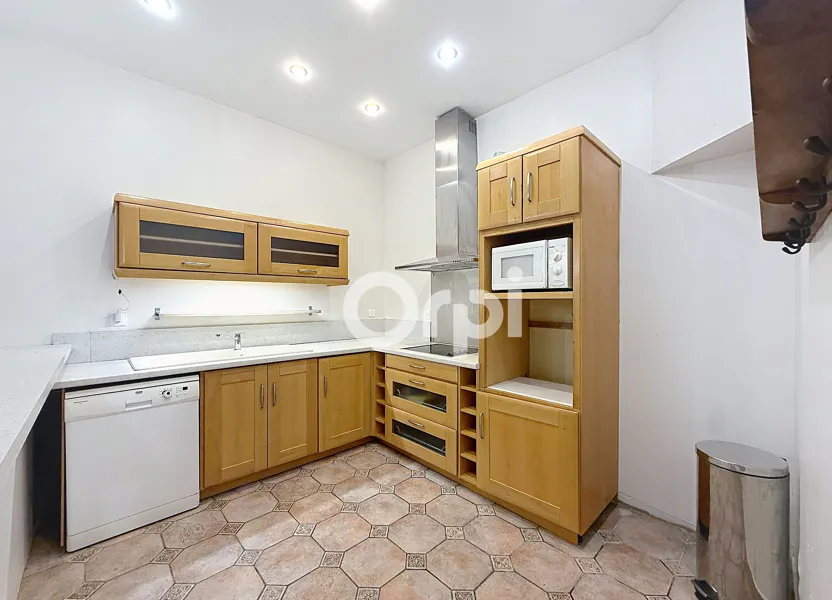 Flat Allée de la Boissière in Le Plessis-Robinson