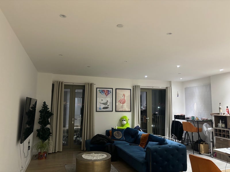 Room Atlantis Avenue in Greater London