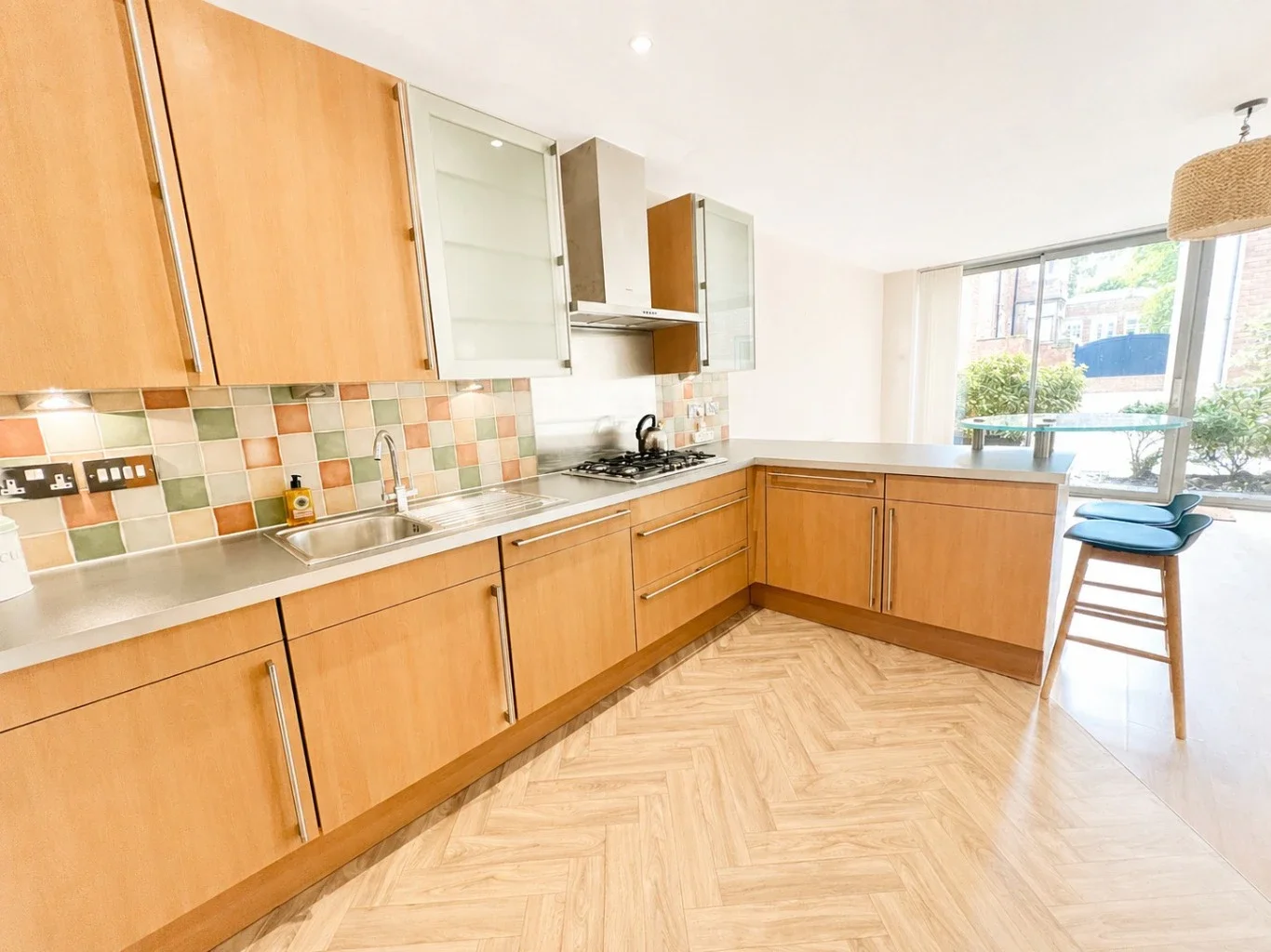 Flat Clifton Drive in Borough of Fylde