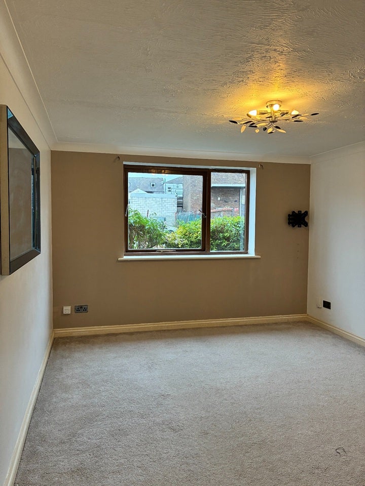 Flat Carlisle Road in Southampton
