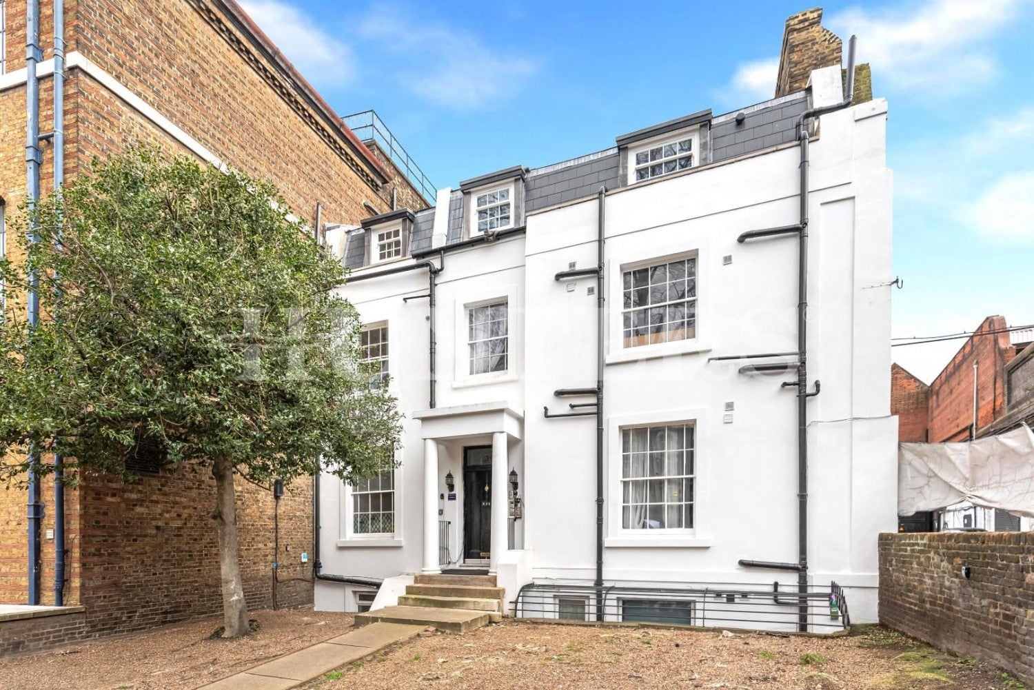 Flat Dalston Lane in Greater London