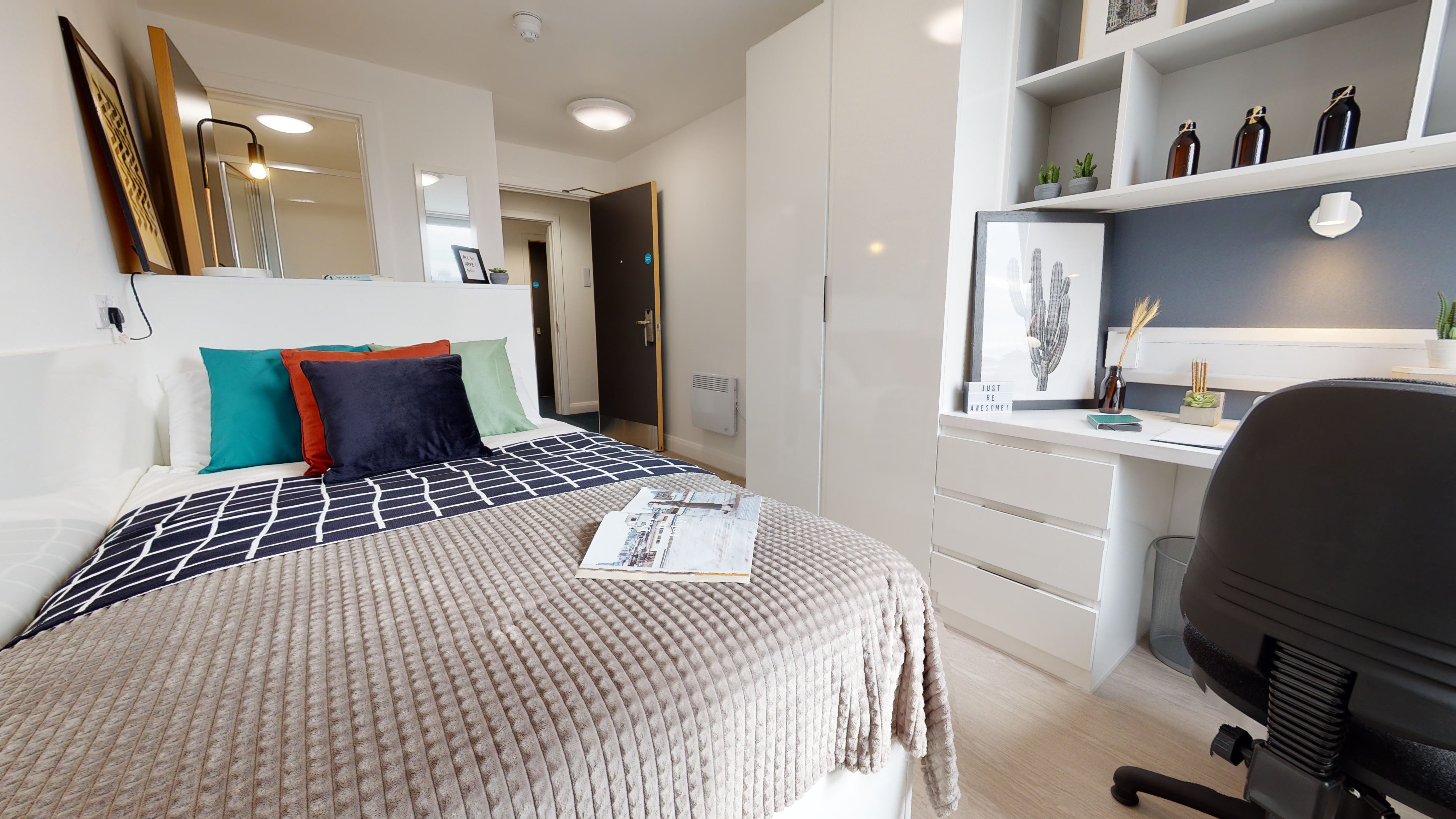 Room Hallfield Road in York