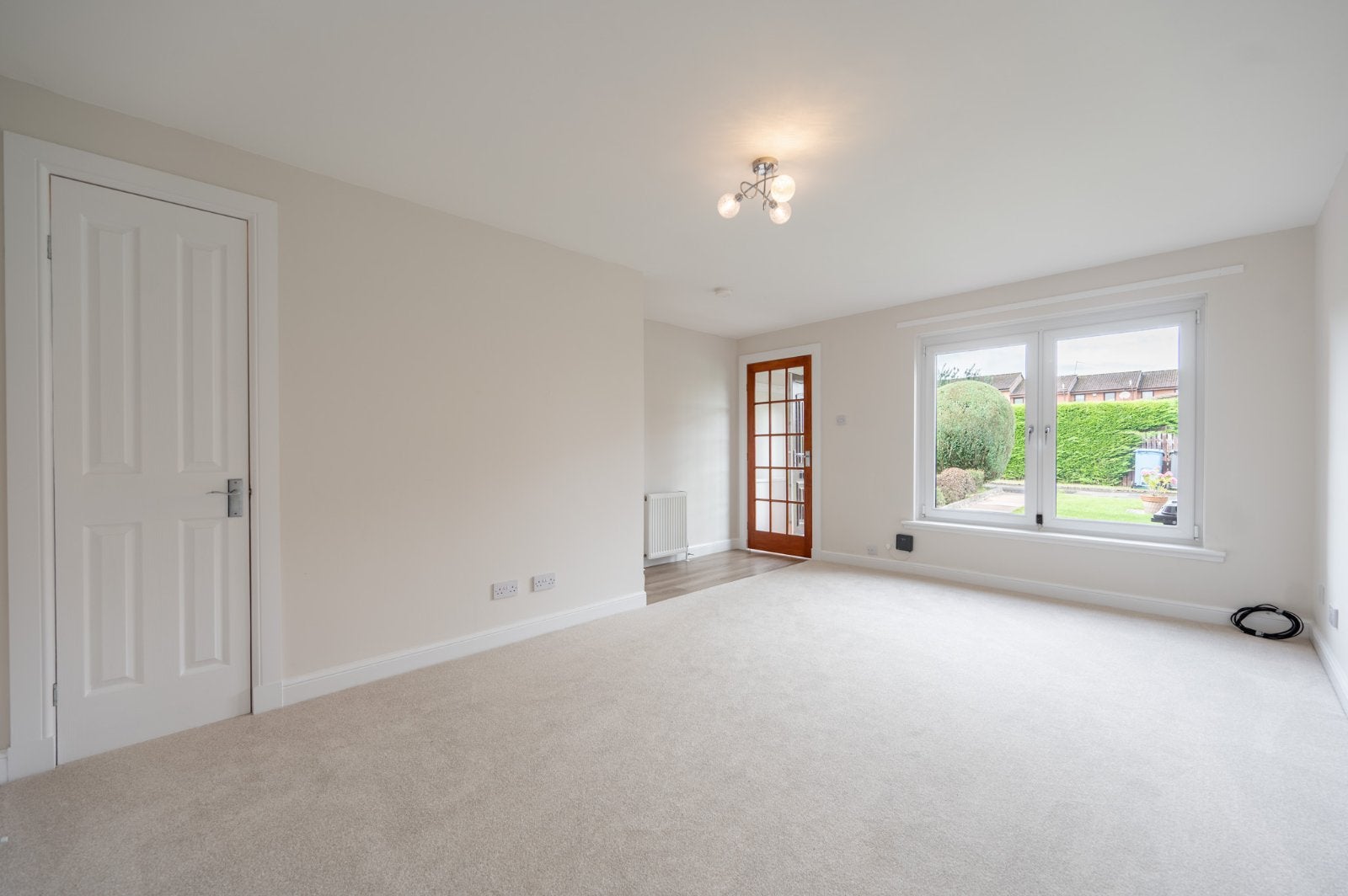 House Kingsford Court in Newton Mearns