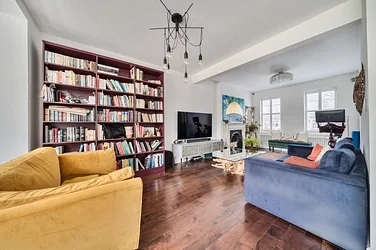 House Burcharbro Road in Greater London