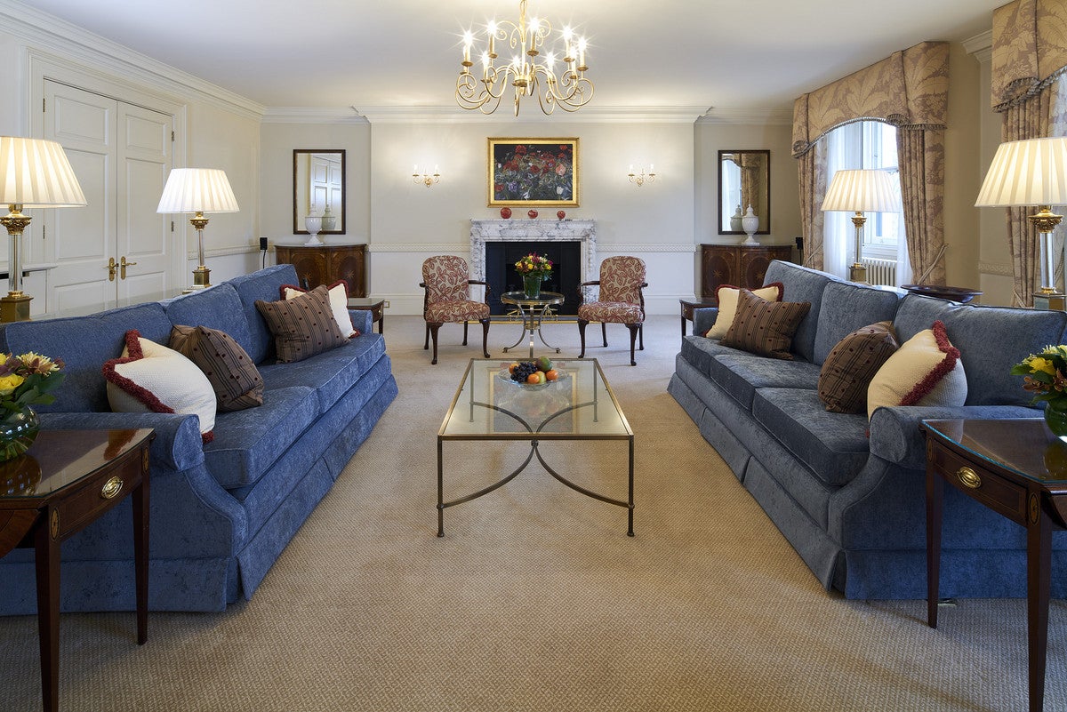 Flat Hyde Park Gate in Greater London