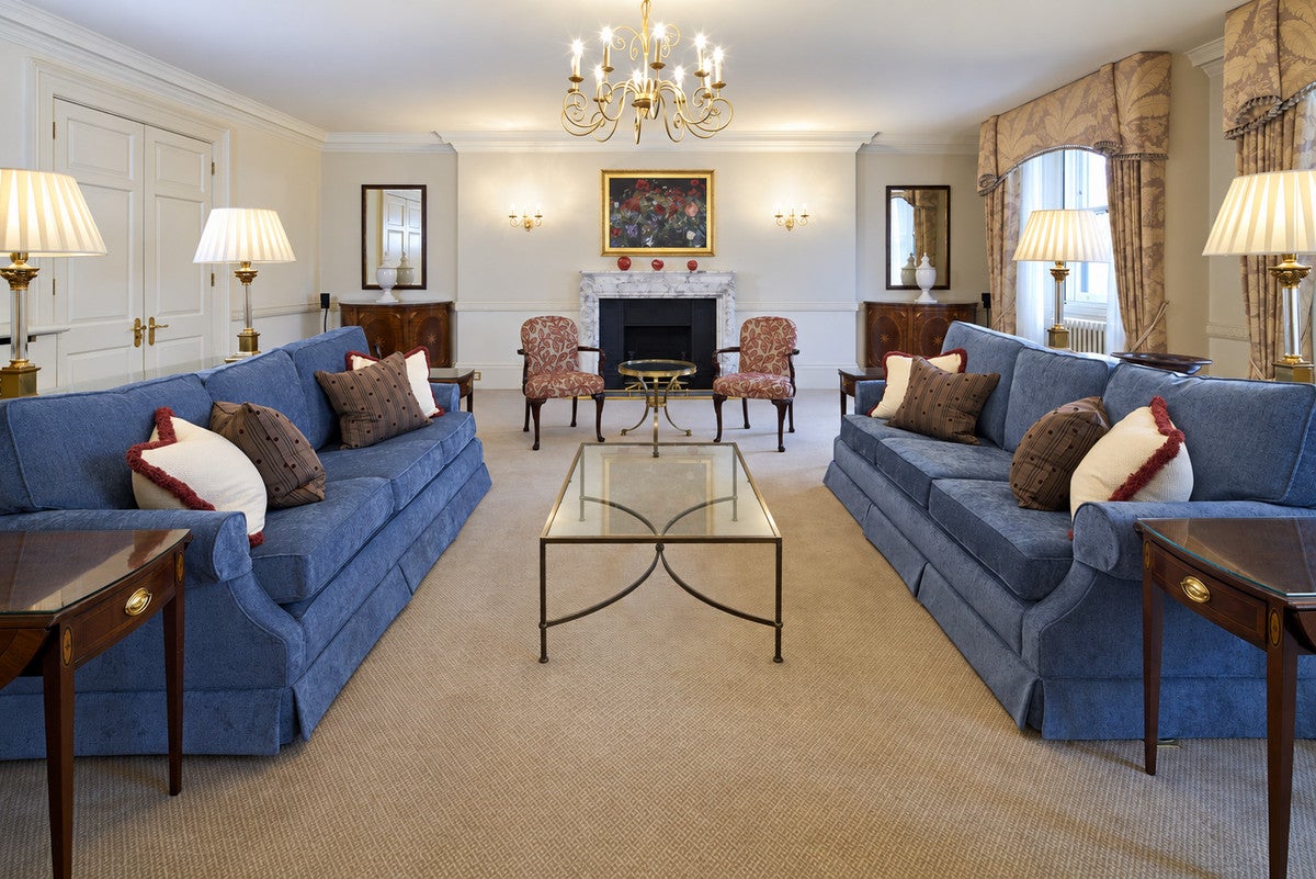 Flat Hyde Park Gate in Greater London