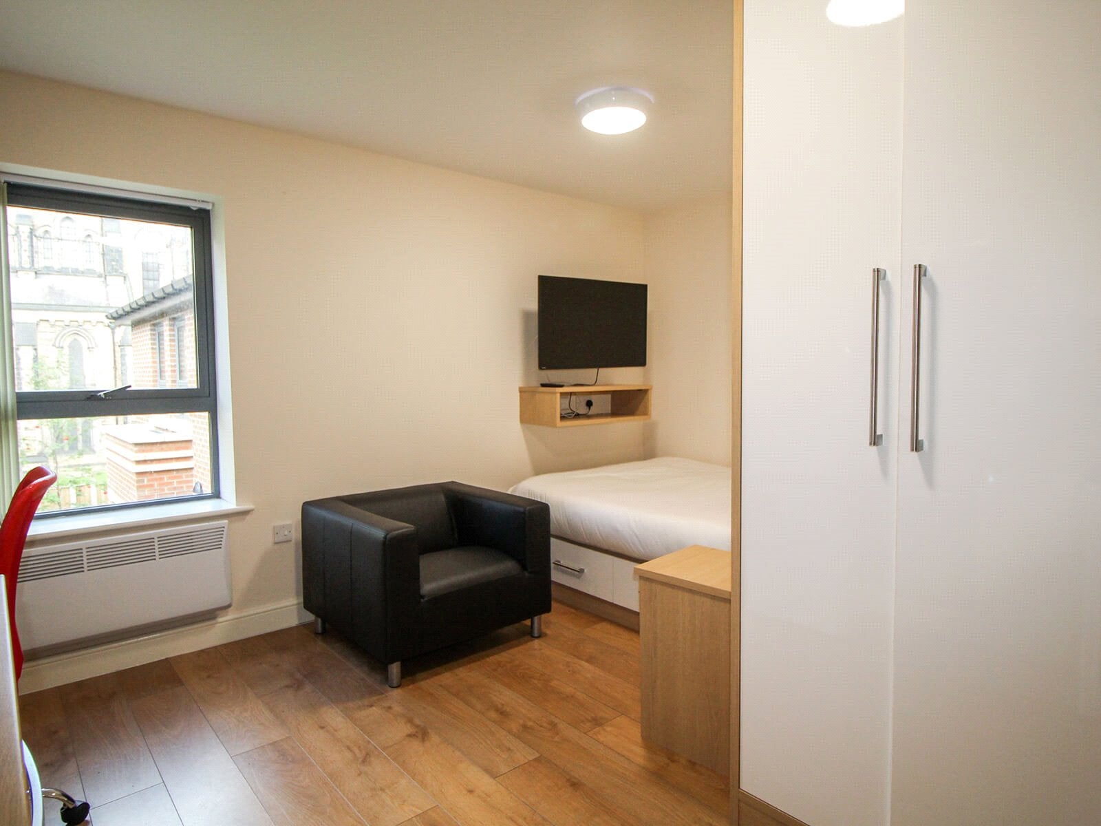 Flat Lofthouse Place in Leeds