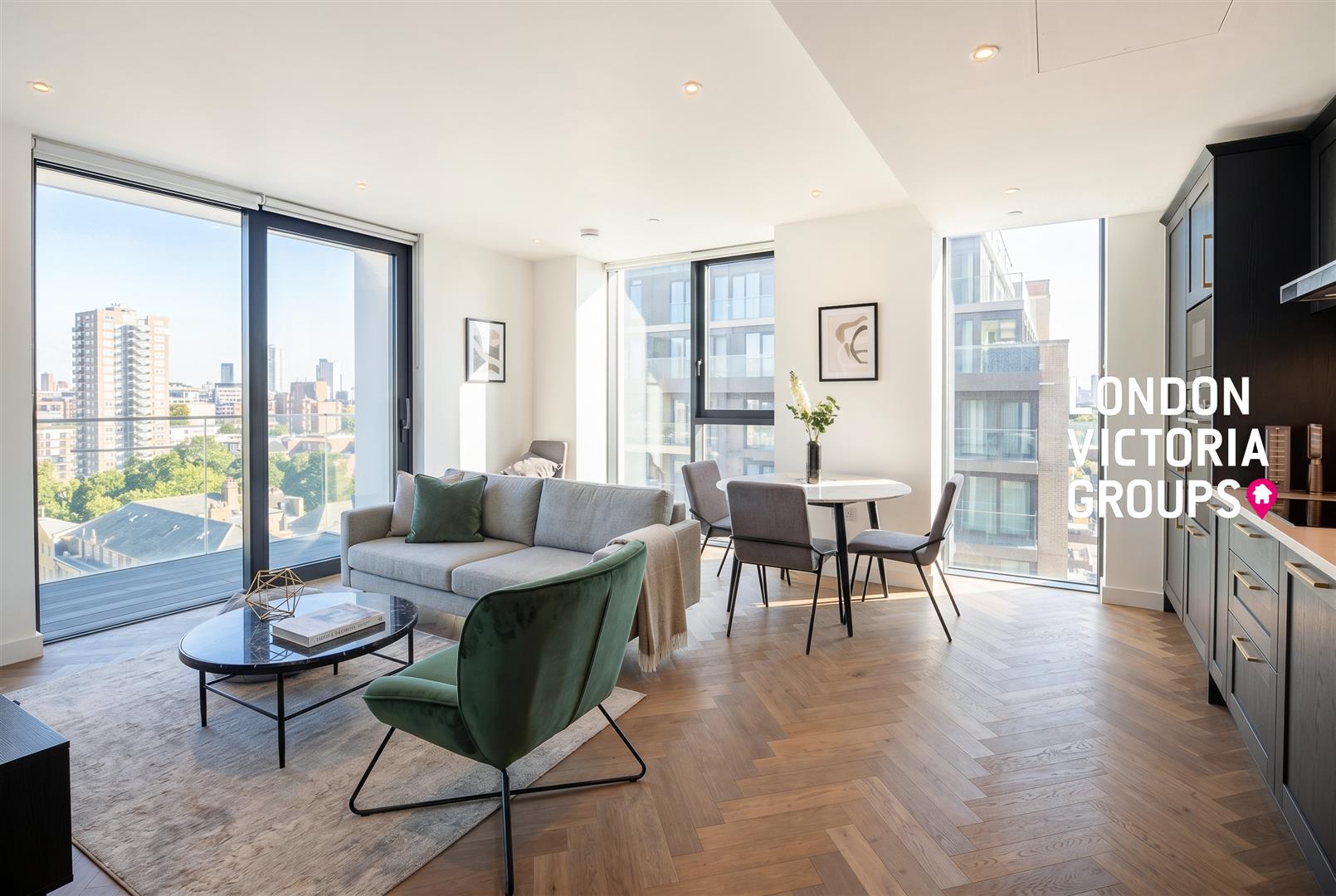 Flat Pennington Quay Walk in Greater London