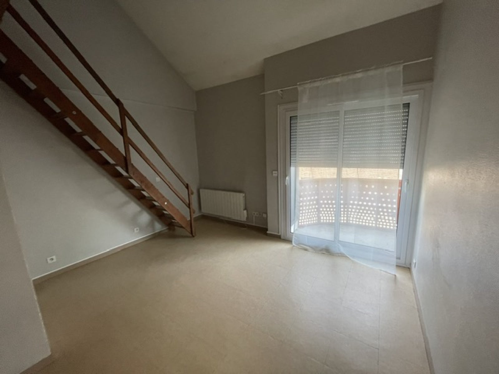 Room Allée de Menibus in Déville-lès-Rouen