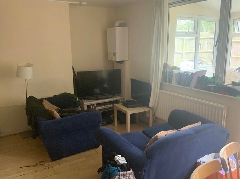 Room Bessborough Road in Greater London