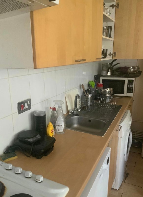 Room Bessborough Road in Greater London