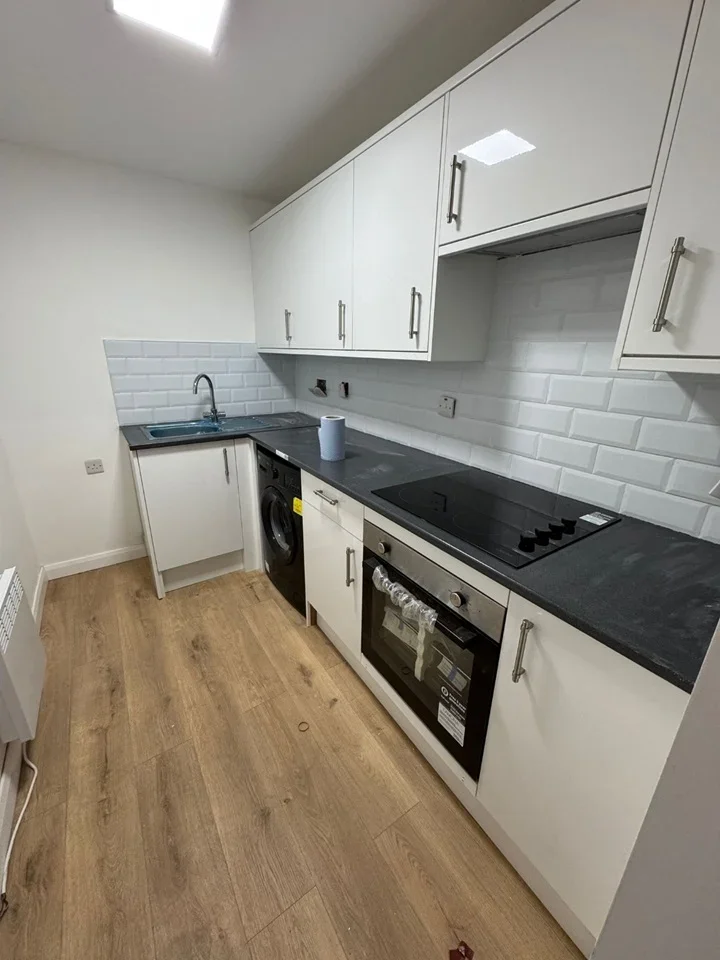 Flat Wexham Road in Slough