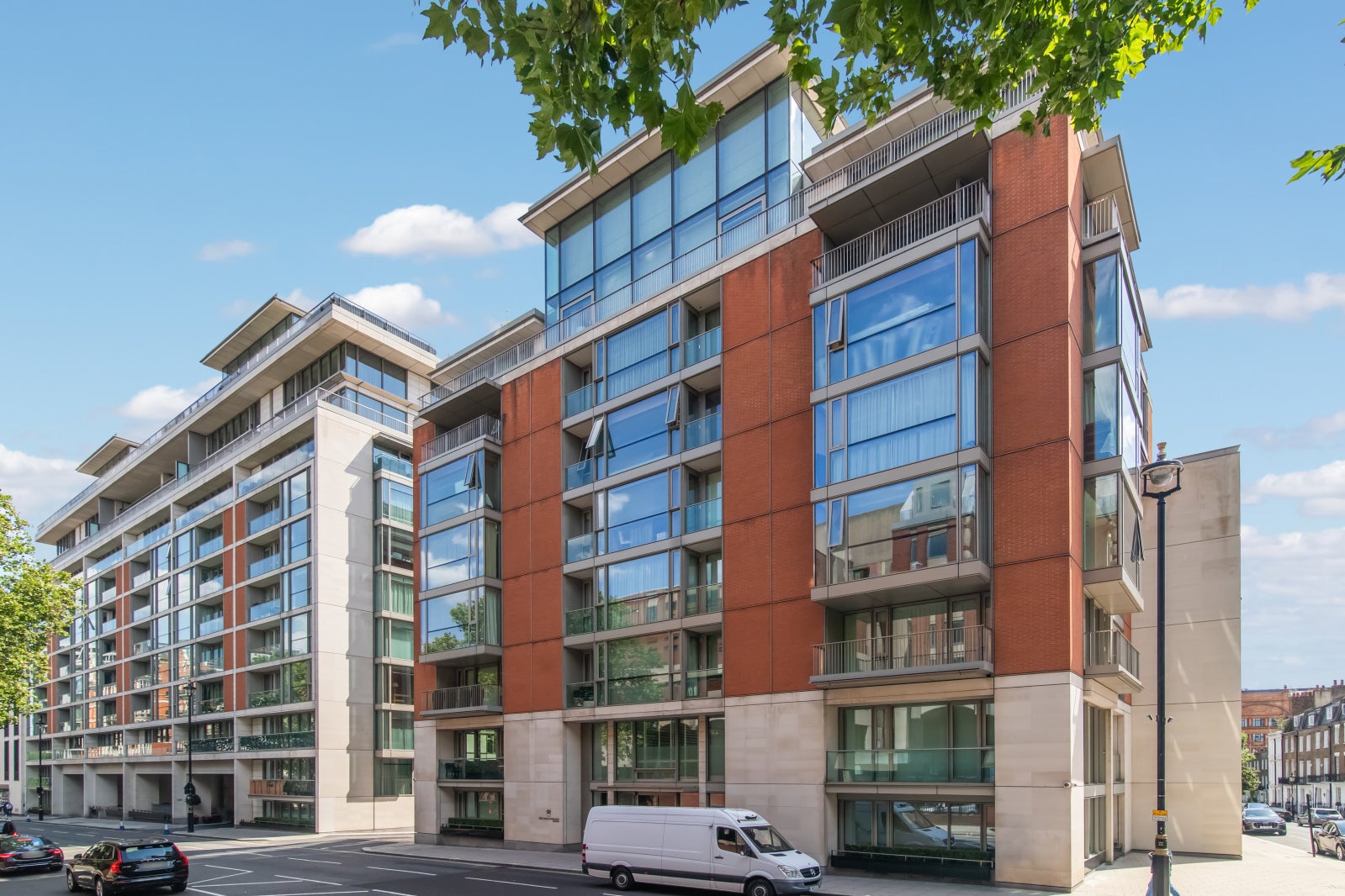 Flat Knightsbridge in City of Westminster
