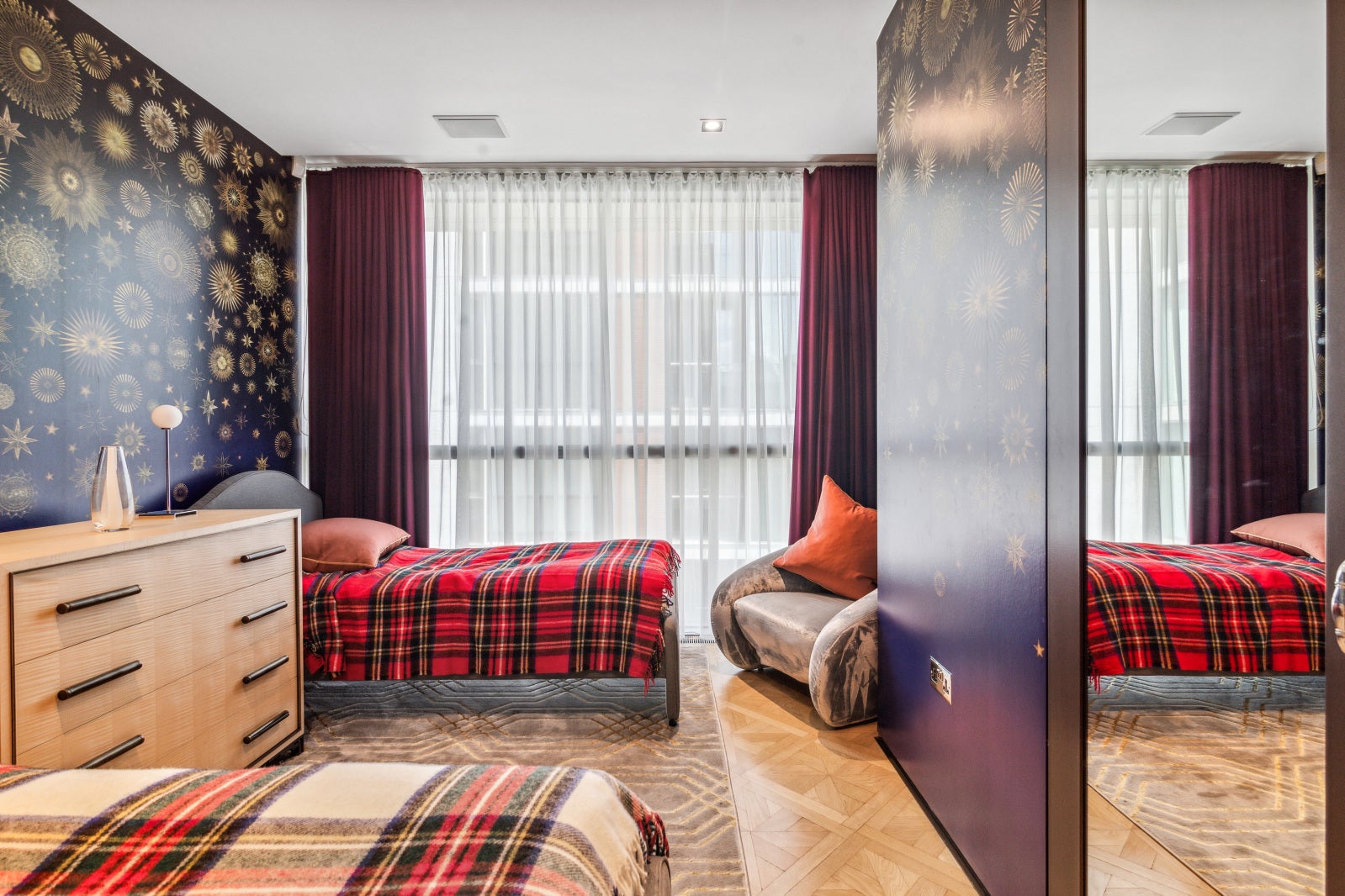 Flat Knightsbridge in City of Westminster