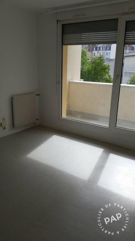 Flat Place de la 12éme Compagnie FFI d'Ille et Vilaine in Plélan-le-Grand