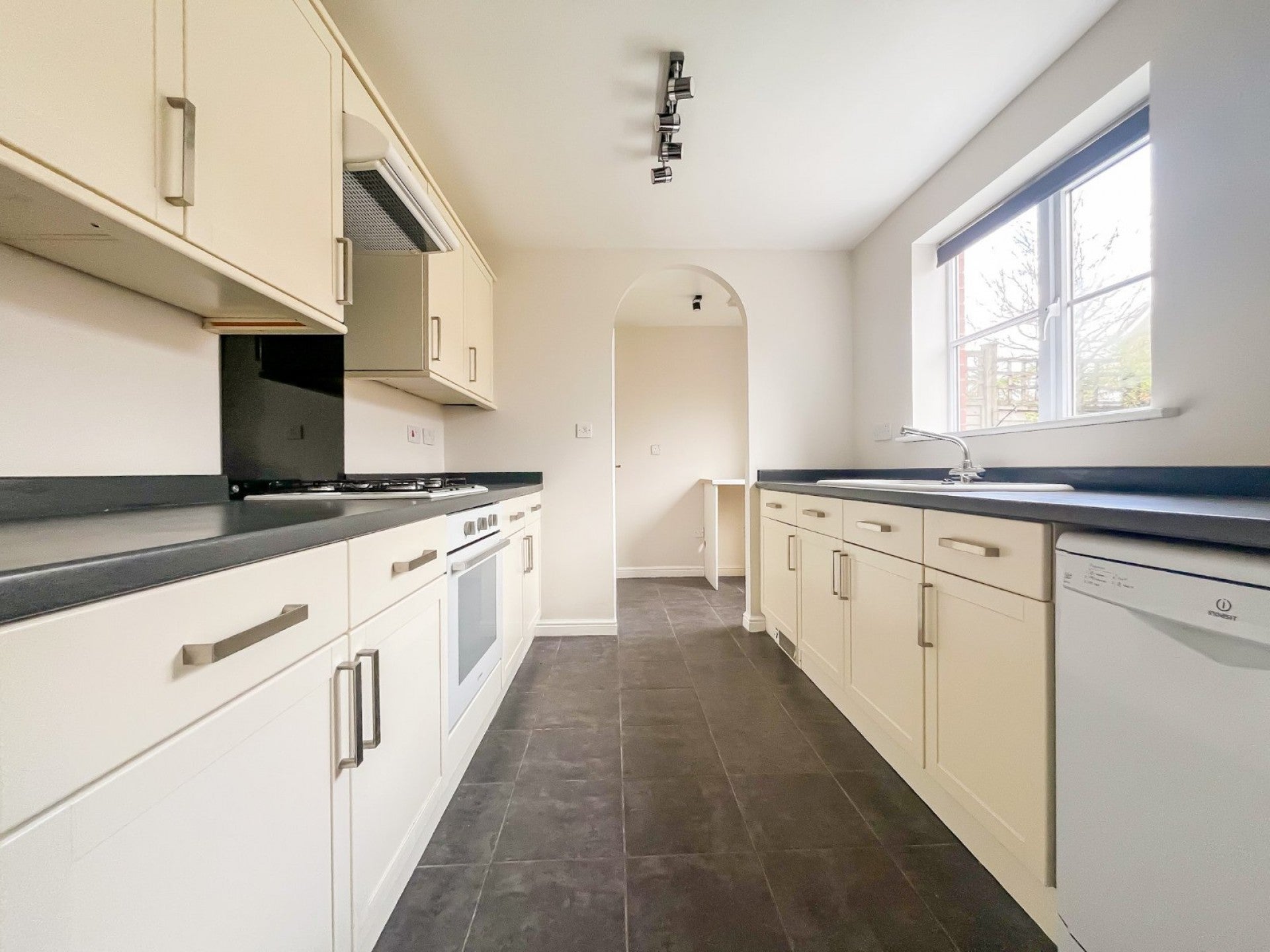 House Broom Farm Close in Nailsea