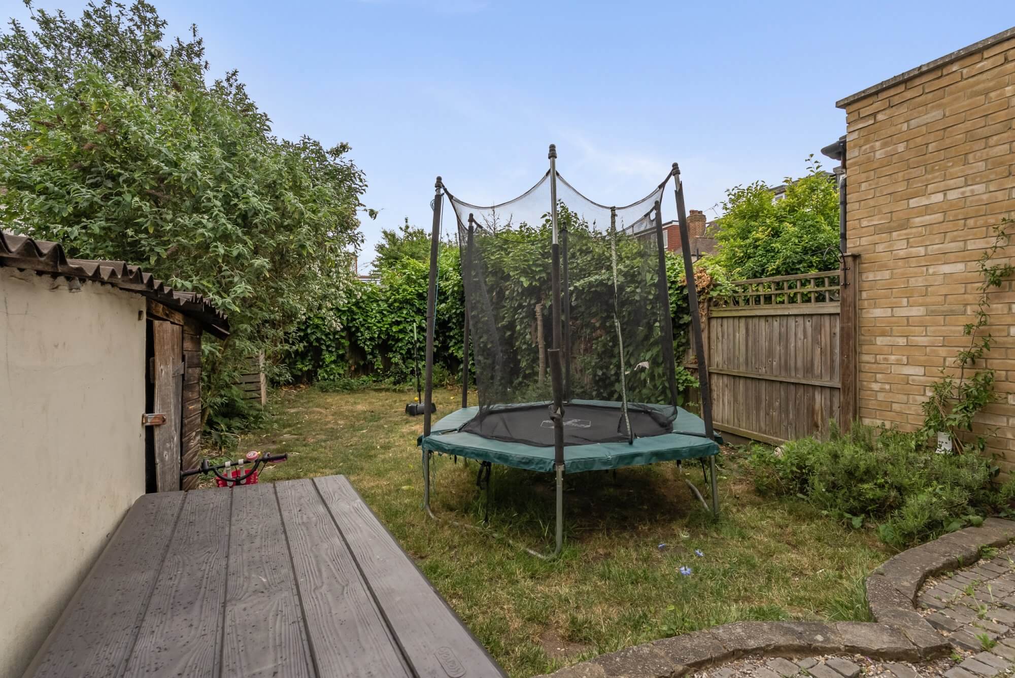 House Lyminge Gardens in Greater London