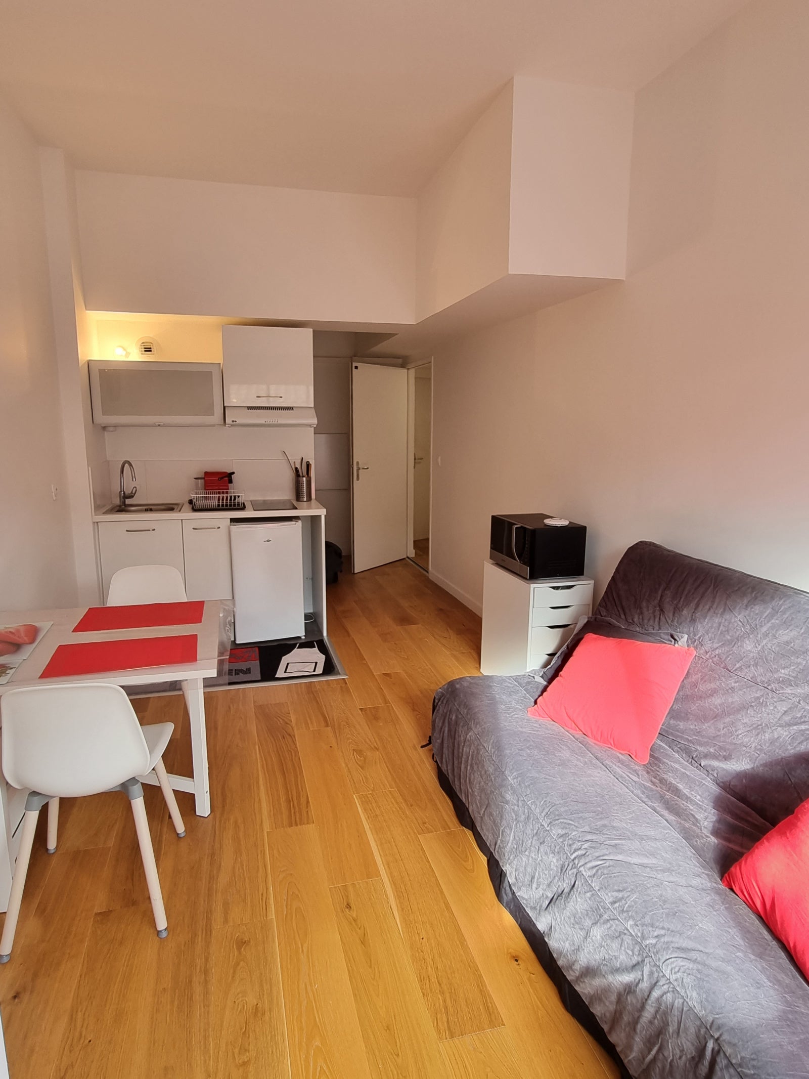 Flat Allée de Brienne (Groupe scolaire) 31000 Toulouse in Toulouse