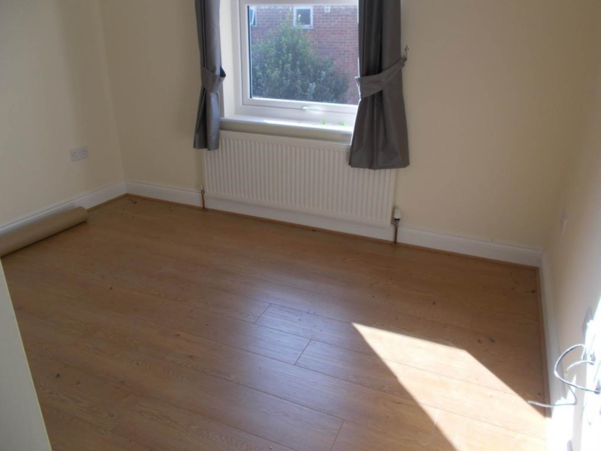 Flat Weston Road in Southend-on-Sea