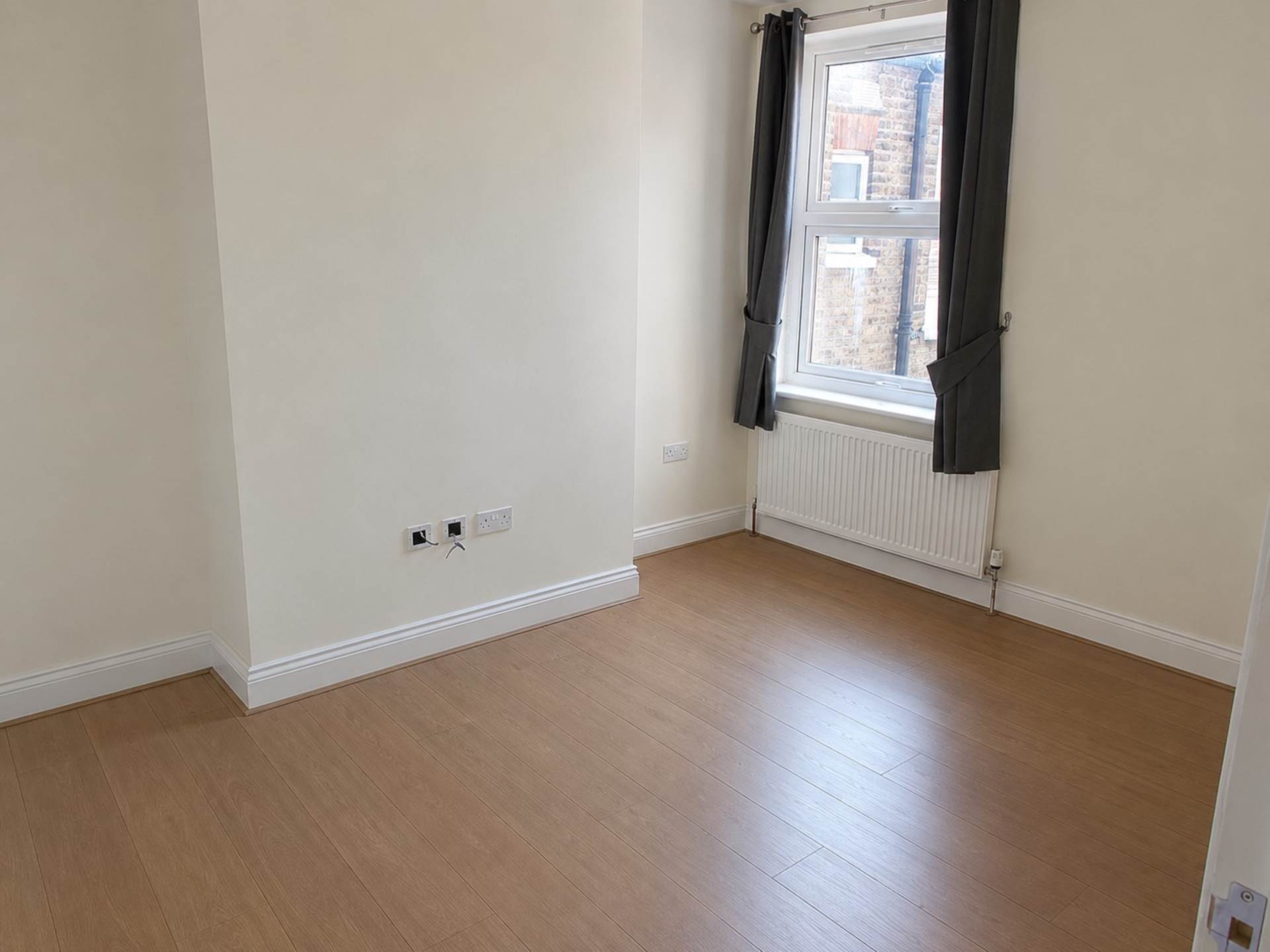 Flat Weston Road in Southend-on-Sea