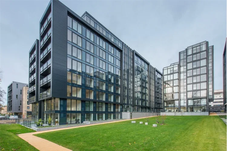 Flat Simpson Loan in City of Edinburgh