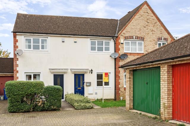 House Dunlin Court in Cherwell District