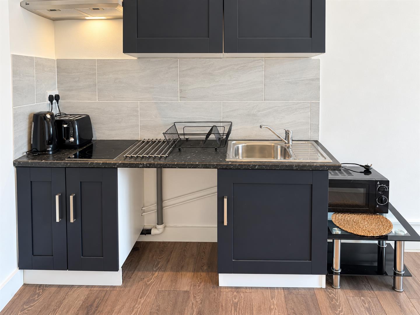 Flat Ellesmere Avenue in Greater London