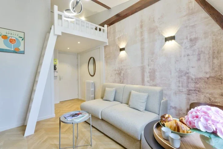 Flat Rue de Courcelles in Paris